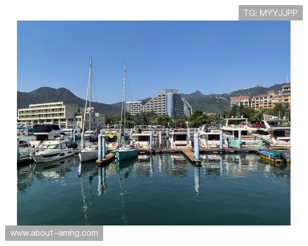 游艇会娱乐场：跨界结合的海上娱乐体验，开启奢华生活新篇章